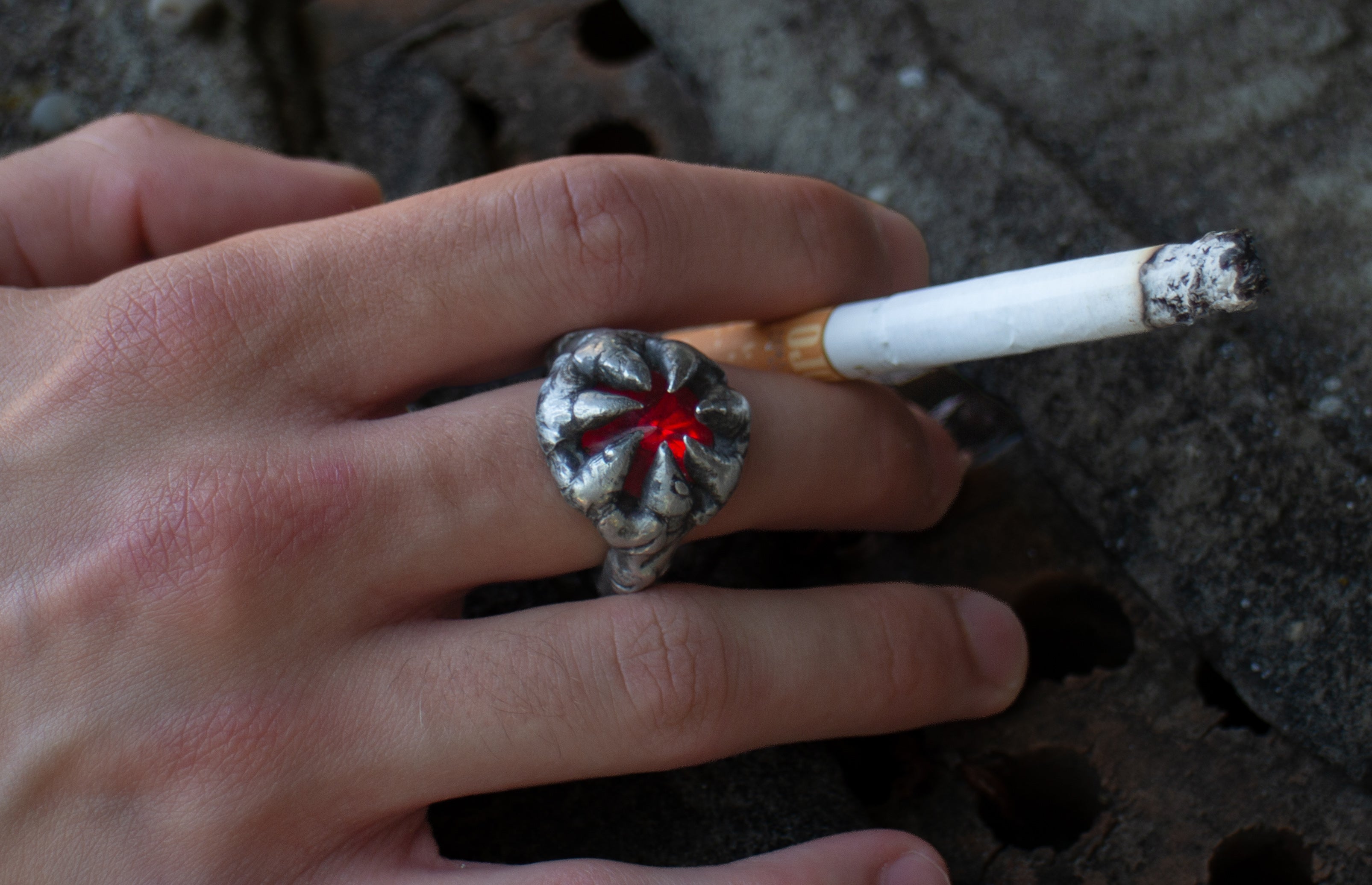 Red Hole Ring