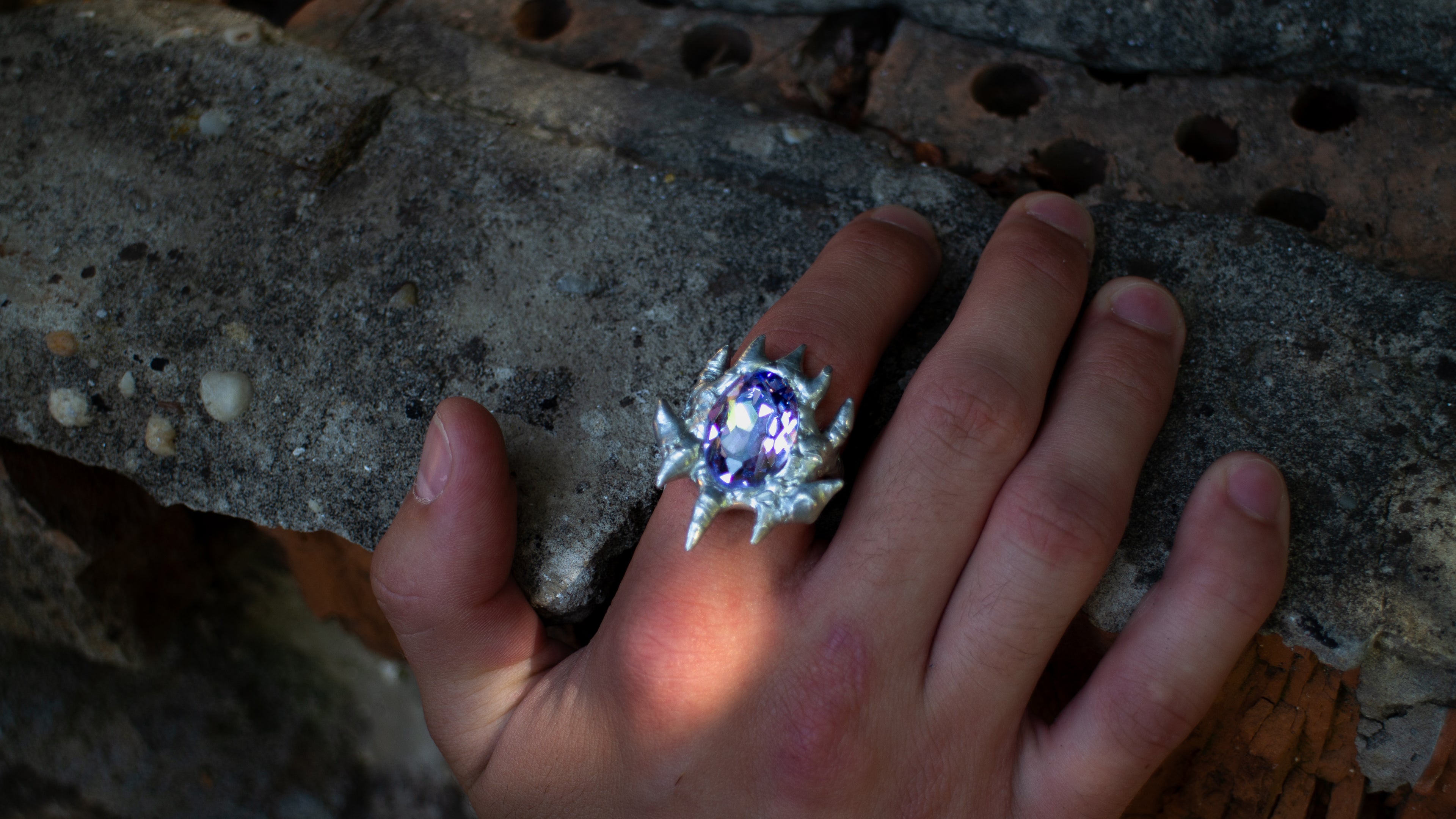 Laveander Castle Ring
